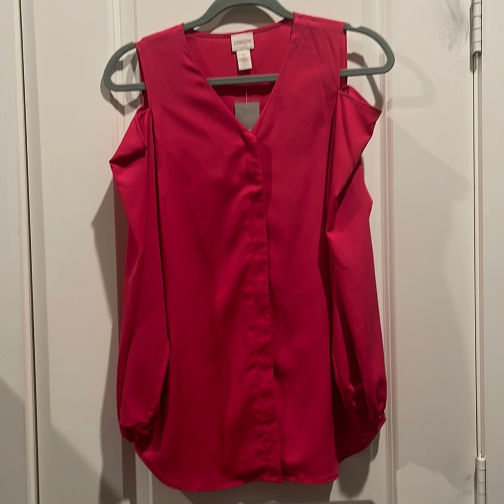 Chico’s pink cold shoulder top Size 0